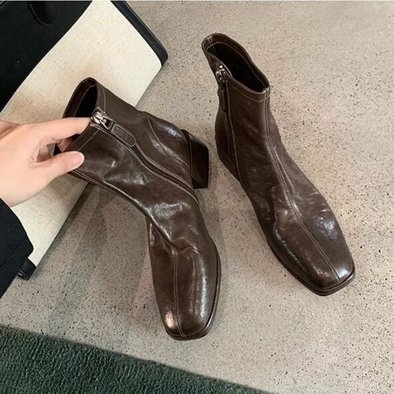 The Ethnic Fashion - Neue Damenschuhe Designer-Absatz-Stiefeletten Mode Eckige Spitze