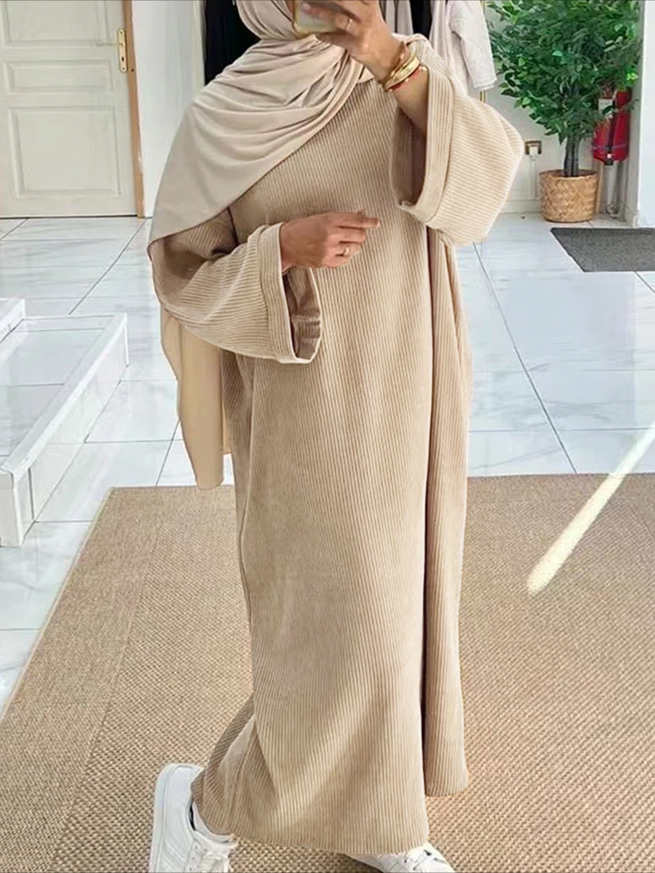 Eid Muslimische Frauen beschei – Abaya Modest Wear Bewertung und Preis