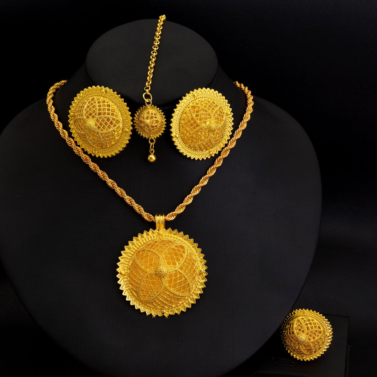 Afrika Dubai Goldene Farbe Sch – Ethnic Fashion In Dubai Bewertung und Preis