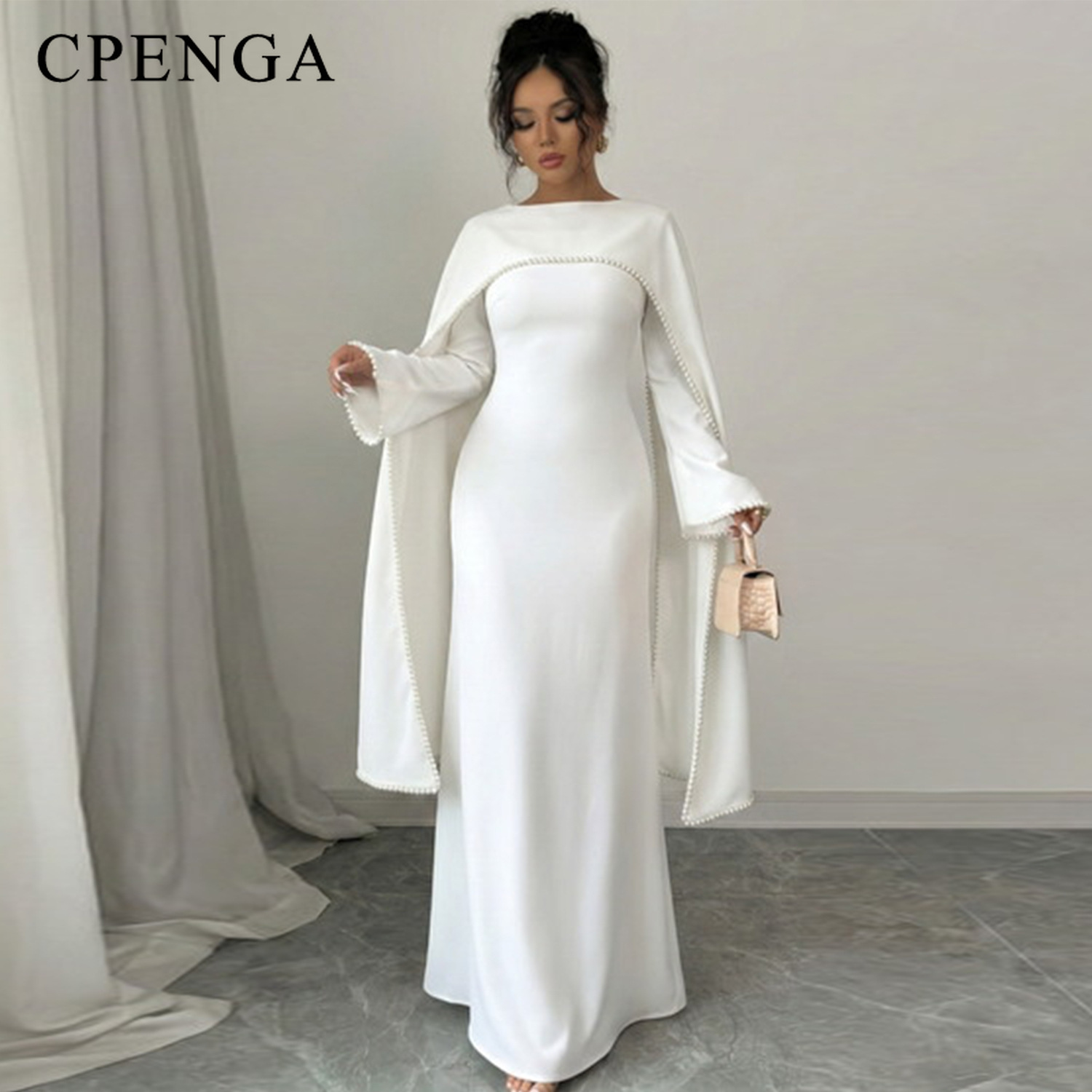 Luxuriöse Dubai Abaya mit Perl – Abaya Modest Wear Bewertung und Preis